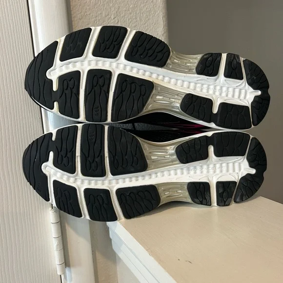 Asics Sz 10.5 Women’s Gel-Exalt 4 Shoes Sneakers Black Gray Running Burgundy - Picture 10 of 10